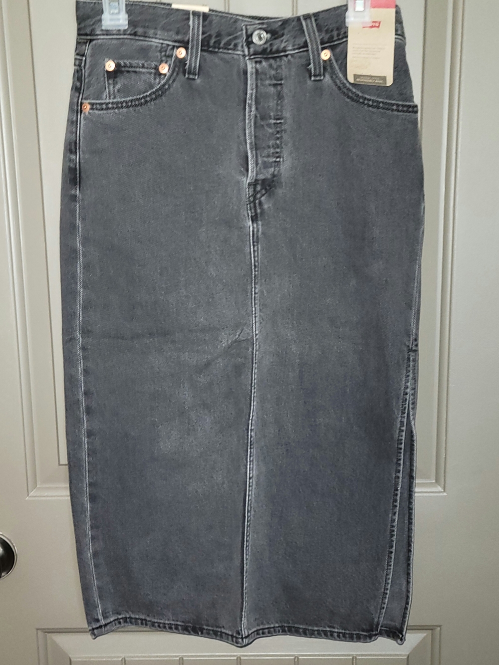 Levi's Black Straight-Leg Denim Skirt